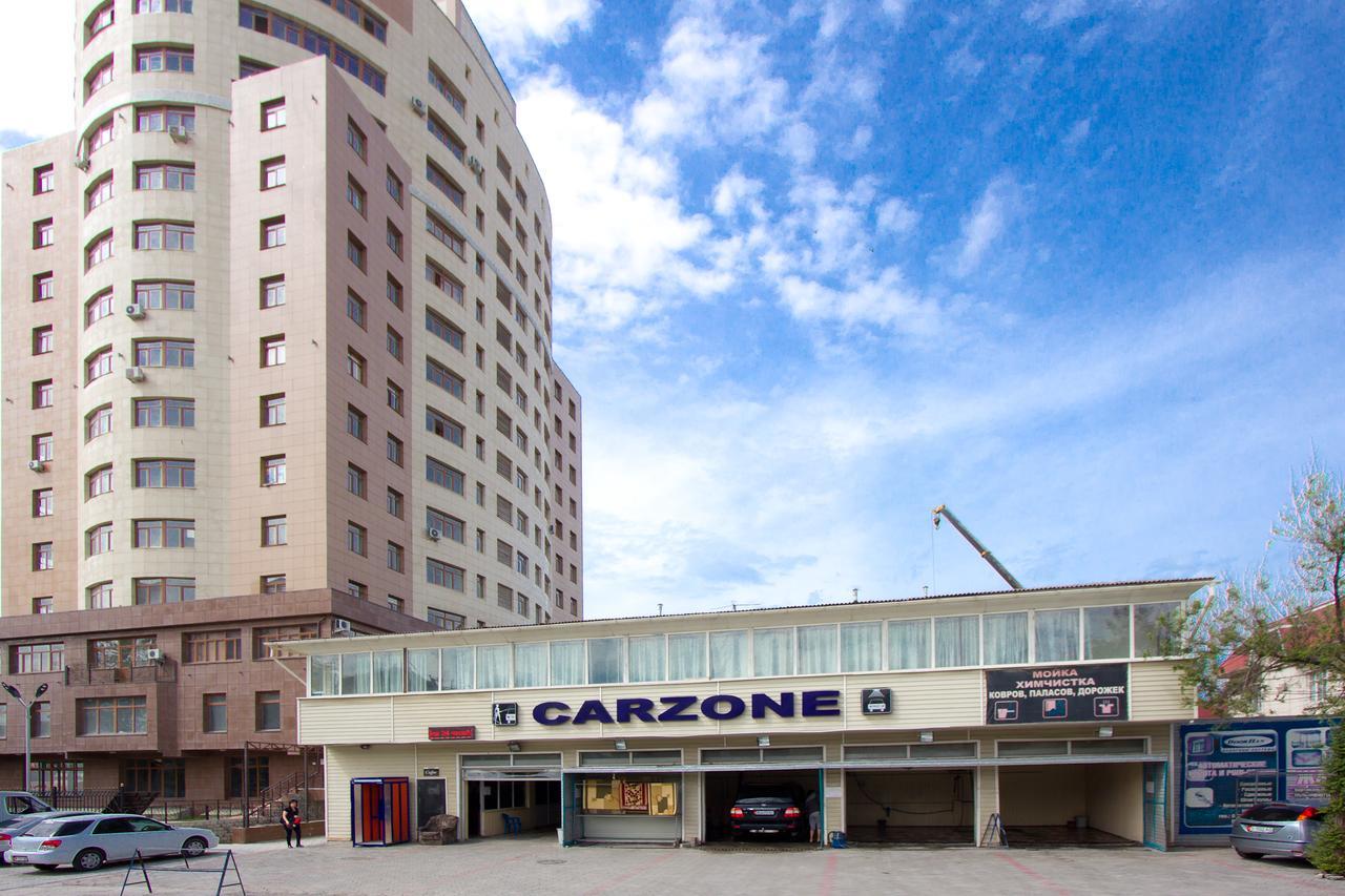 Motel Carzone Biškek Exteriér fotografie